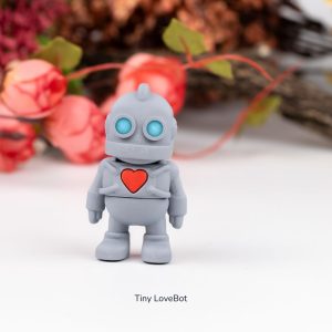 Tiny LoveBot – 3D print figurica / privjesak